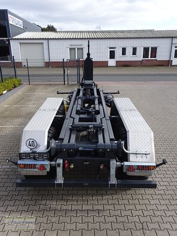 Abrollcontainer des Typs PRONAR Containeranhänger / Containerfahrzeug / Hakenlifter T 285/1, 23 to, NEU, Neumaschine in Itterbeck (Bild 11)