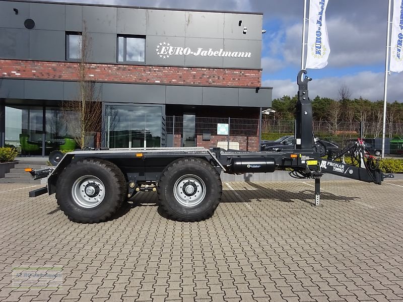 Abrollcontainer des Typs PRONAR Hakenlift  T 285/1, 23 to. zGG, Abrollkipper /  Containeranhänger / Containerfahrzeug / Abrollsystem / Abrollfahrzeug / Hakengerät Modell T 285/1, 23 to., Neumaschine in Itterbeck (Bild 7)