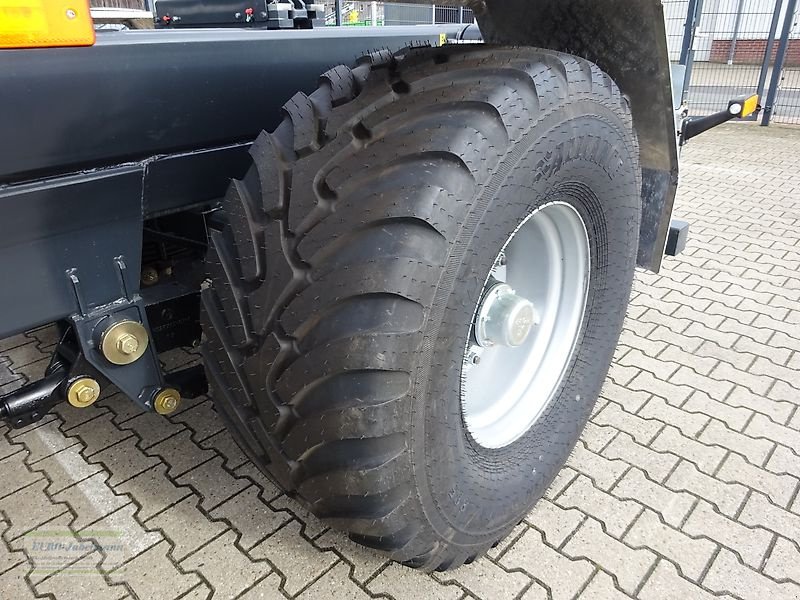 Abrollcontainer des Typs PRONAR Hakenlift  T 285/1, 23 to. zGG, Abrollkipper /  Containeranhänger / Containerfahrzeug / Abrollsystem / Abrollfahrzeug / Hakengerät Modell T 285/1, 23 to., Neumaschine in Itterbeck (Bild 26)