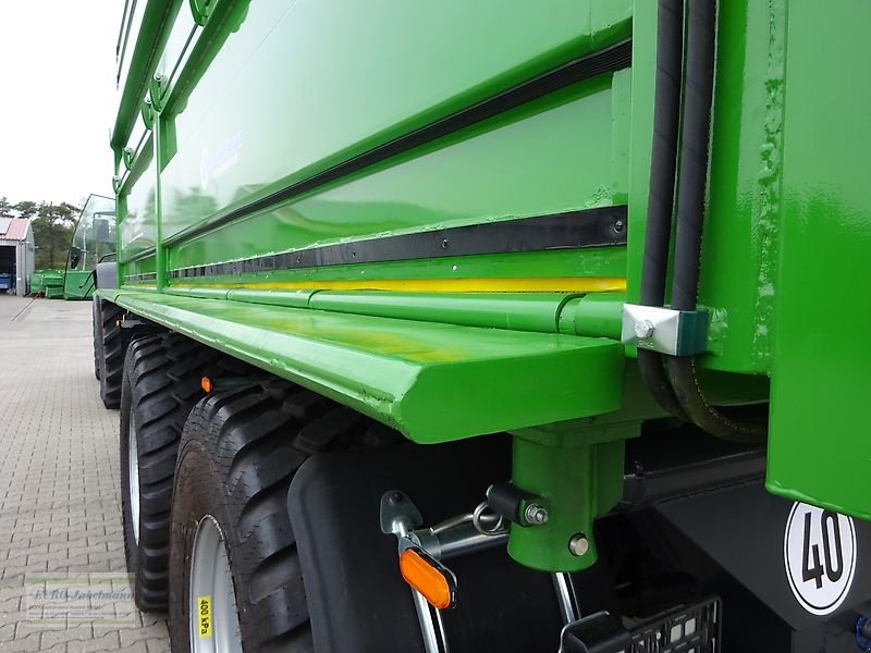 Kipper des Typs PRONAR Muldenkipper T 700 M 1, 24 to, 35 m³, 2 (3)- Seitenkipper, NEU, Neumaschine in Itterbeck (Bild 12)