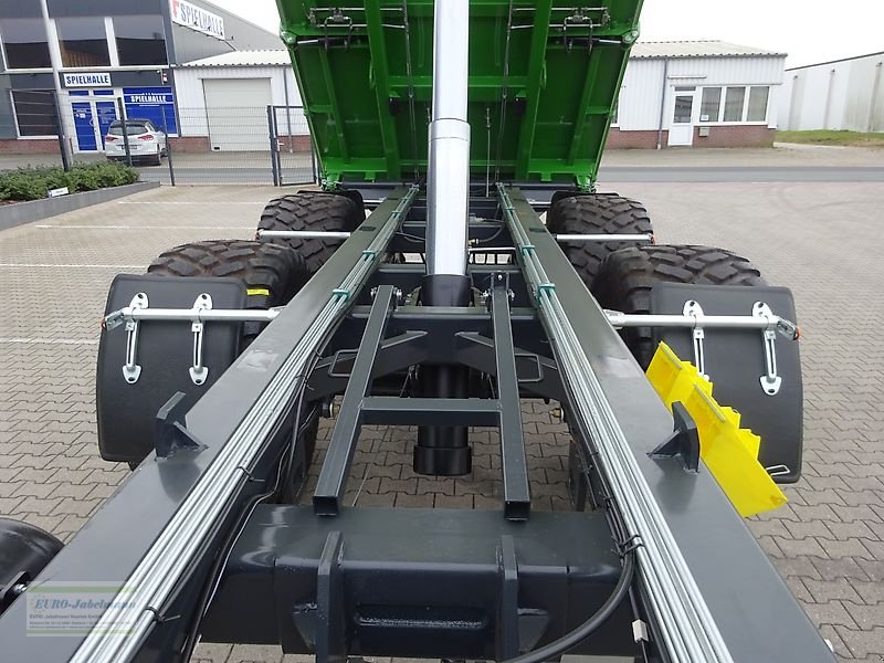 Kipper des Typs PRONAR Muldenkipper T 700 M 1, 24 to, 35 m³, 2 (3)- Seitenkipper, NEU, Neumaschine in Itterbeck (Bild 14)