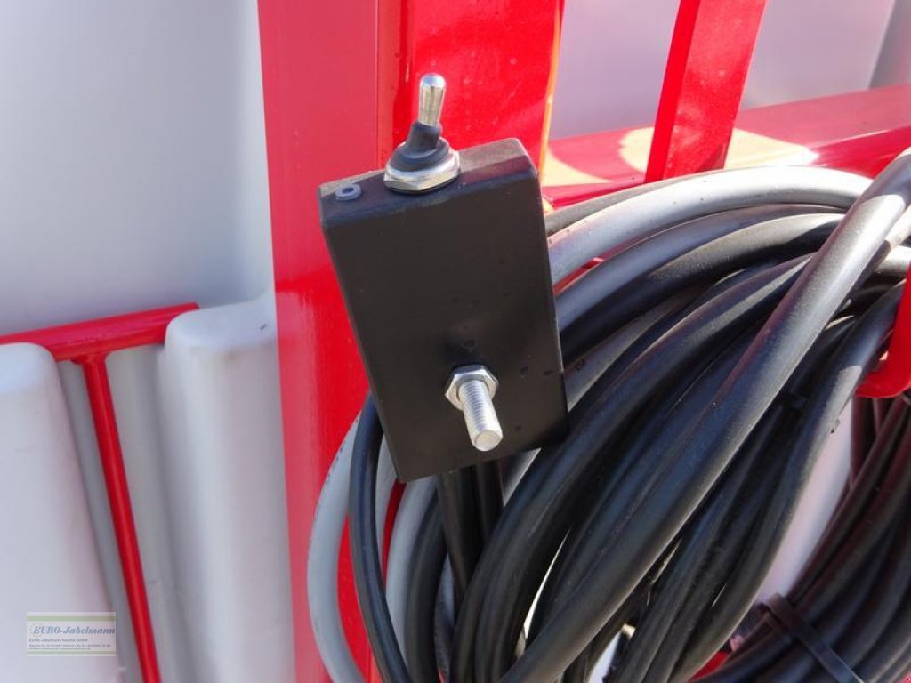 Anhängespritze des Typs Unia Fronttank, Frontfaß, TOP 1200 Rex E, 1350 Ltr., NEU, Neumaschine in Itterbeck (Bild 16)