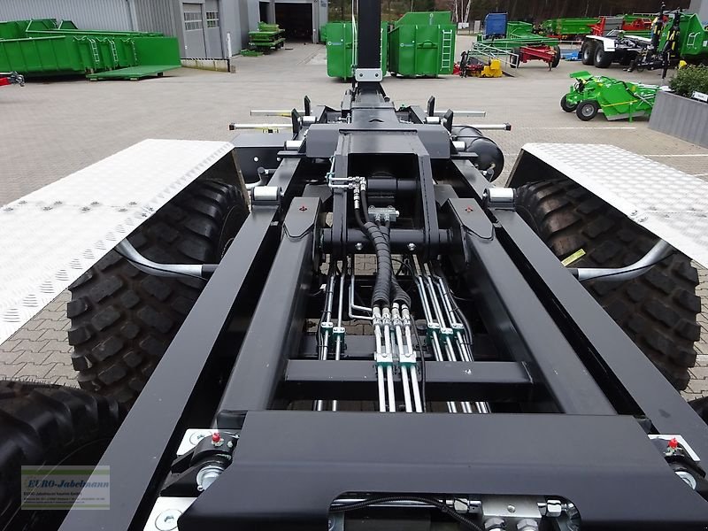 Abrollcontainer des Typs PRONAR Hakenlift  T 286, 23 to. zGG, Abrollkipper /  Containeranhänger / Containerfahrzeug / Abrollsystem / Abrollfahrzeug / Hakengerät Modell T 286, 23 to., Neumaschine in Itterbeck (Bild 12)