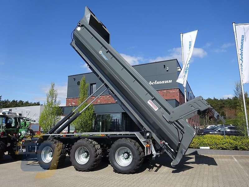 Abrollcontainer des Typs PRONAR Hakenlift  T 386, 34 to. zGG, mit Schub- und Knickarm sowie hydraulischer Tridem-Aufhängung, Neumaschine in Itterbeck (Bild 1)