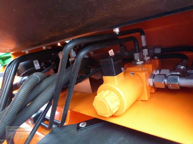 Sandstreuer & Salzstreuer des Typs PRONAR Salzstreuer HZS 10, selbstladend, NEU, Gebrauchtmaschine in Itterbeck (Bild 17)