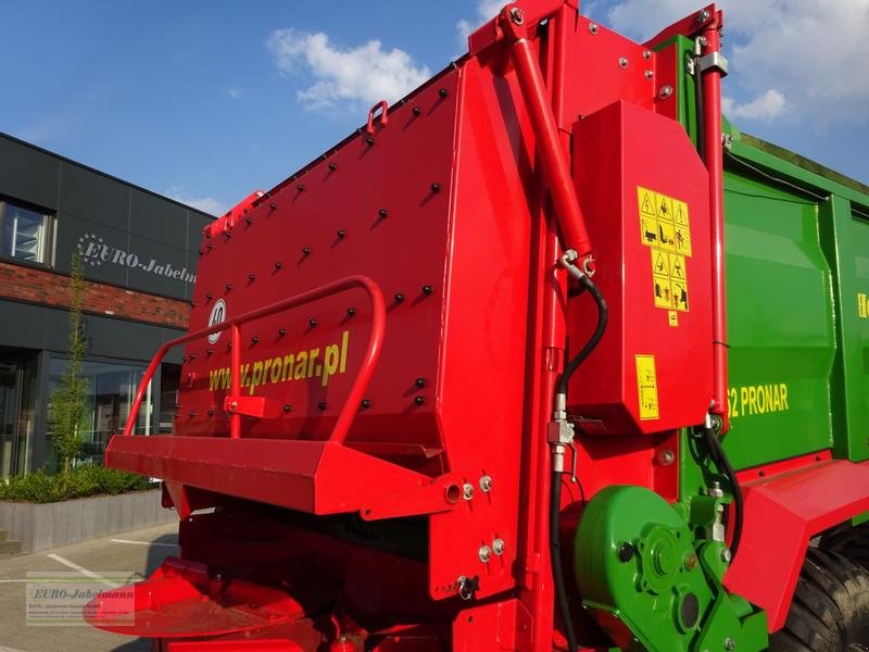 Dungstreuer des Typs PRONAR Tandem Stalldungstreuer, Miststreuer, Dungstreuer, N 262, 18,5 to, NEU, Vollausstattung, Neumaschine in Itterbeck (Bild 16)