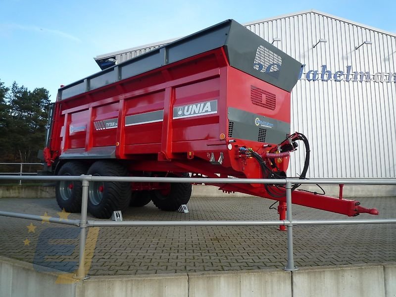 Dungstreuer des Typs Unia UNIA Tandemstalldungstreuer Tytan 24TD, Überjährige Ausstellungsmaschine, Gebrauchtmaschine in Itterbeck (Bild 2)
