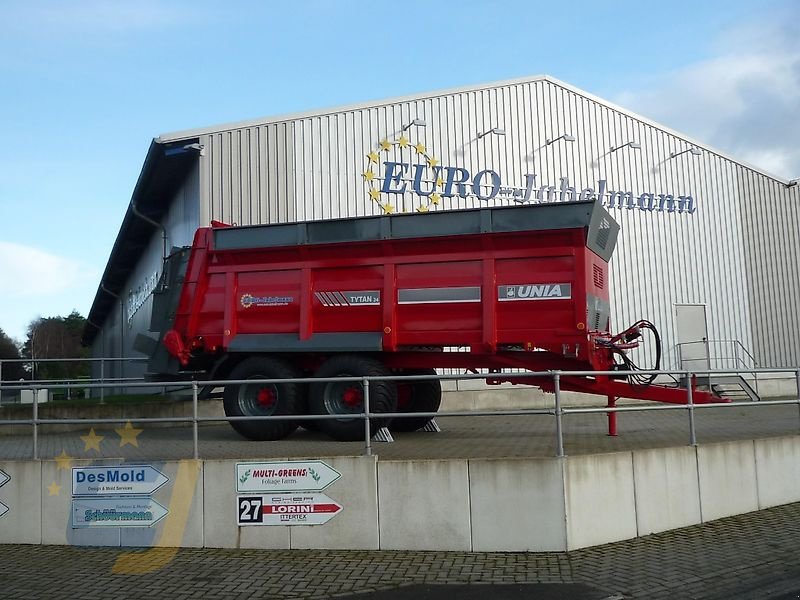 Dungstreuer des Typs Unia UNIA Tandemstalldungstreuer Tytan 24TD, Überjährige Ausstellungsmaschine, Gebrauchtmaschine in Itterbeck (Bild 1)