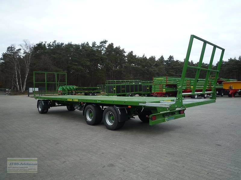 Ballentransportwagen des Typs PRONAR Ballentransportwagen Flachwagen für Ballen- Kartoffelkisten- Gemüsekisten- und Obstkistentransport, TO 28, 24 to, NEU, Neumaschine in Itterbeck (Bild 19)
