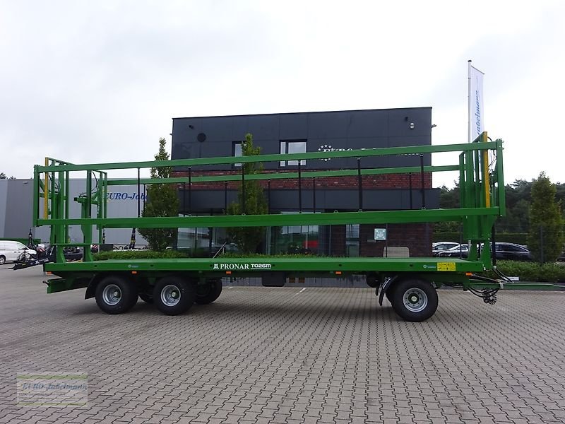 Ballentransportwagen des Typs PRONAR 3-achs Ballenwagen TO 26 M einschl.  hydr. Ladungssicherung, 18 to, NEU, Neumaschine in Itterbeck (Bild 14)
