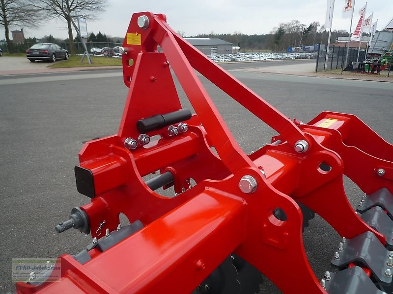 Kurzscheibenegge des Typs Unia Kurzscheibenegge Ares XL 3,00 m, Ø560mm Scheiben, Neumaschine in Itterbeck (Bild 12)