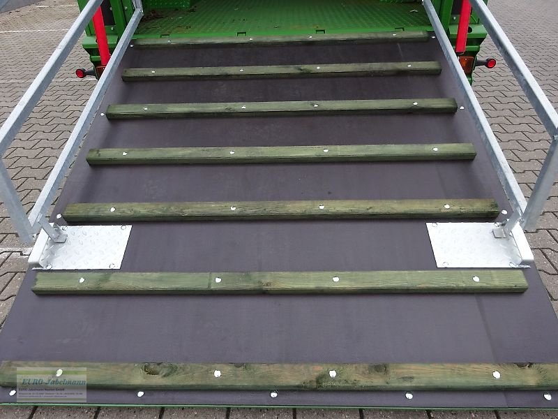 Anhänger des Typs PRONAR Viehtransportanhänger Kurier TO 46, 5,5 to, Auflauf- + Druckluftbremse, NEU, Neumaschine in Itterbeck (Bild 16)