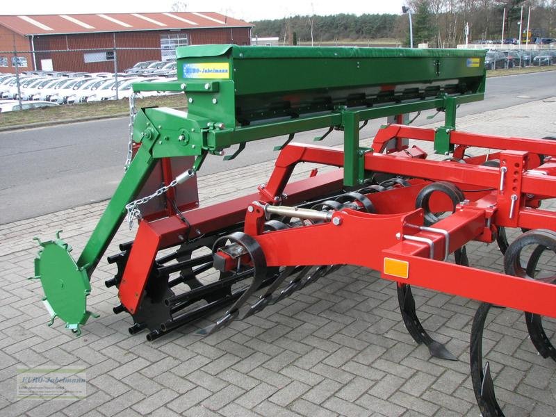 Drillmaschinenkombination des Typs Unia Zwischenfruchtdrillmaschine, Alfa, 3,00 m, 8 Reihen, NEU, Neumaschine in Itterbeck (Bild 3)