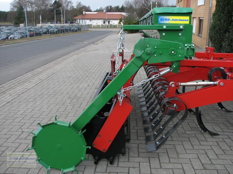 Drillmaschinenkombination des Typs Unia Zwischenfruchtdrillmaschine, Alfa, 3,00 m, 8 Reihen, NEU, Neumaschine in Itterbeck (Bild 4)