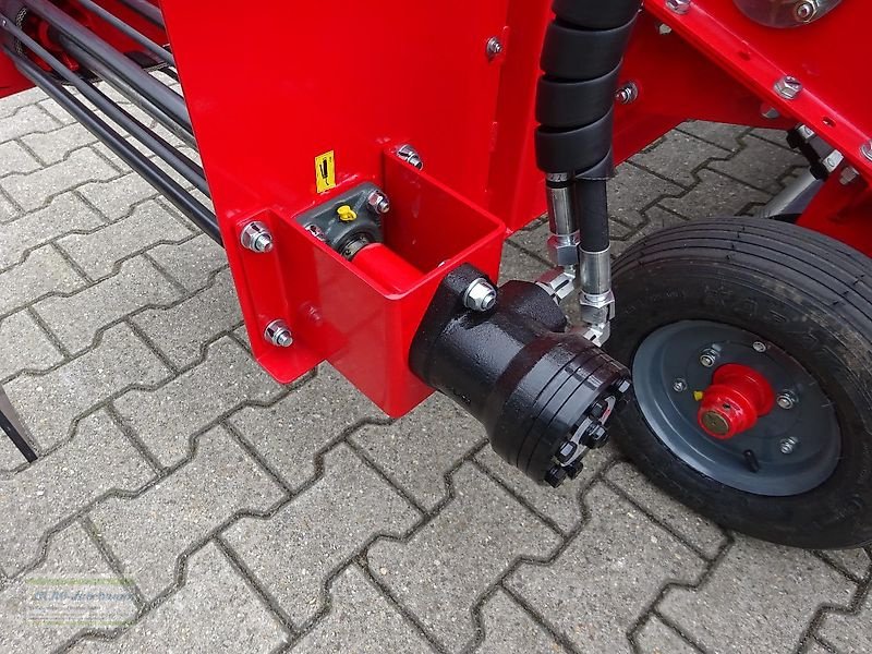 Kartoffelroder des Typs Unia Siebkettenroder Wega 1400, 2 Reihen, NEU, Neumaschine in Itterbeck (Bild 26)