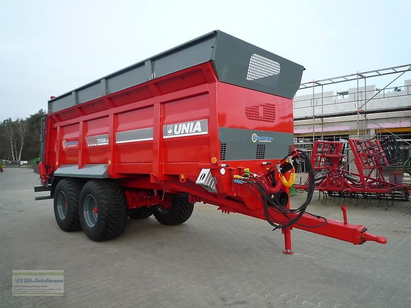 Dungstreuer des Typs Unia Stalldungstreuer, Miststreuer, Tytan 24 Überjährige Ausstellungsmaschine, Gebrauchtmaschine in Itterbeck (Bild 1)
