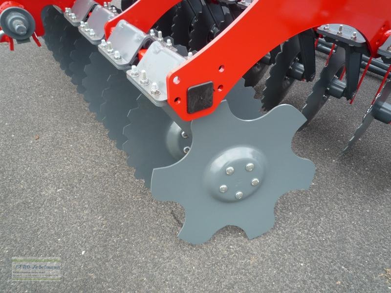 Kurzscheibenegge des Typs Unia Kurzscheibenegge Ares XL 4,50 m, NEU, Neumaschine in Itterbeck (Bild 4)