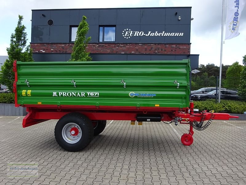 Kipper des Typs PRONAR Einachsdreiseitenkipper Modell 671 (7,4 to.) Auflauf/Druckluftbremse, NEU, Neumaschine in Itterbeck (Bild 7)
