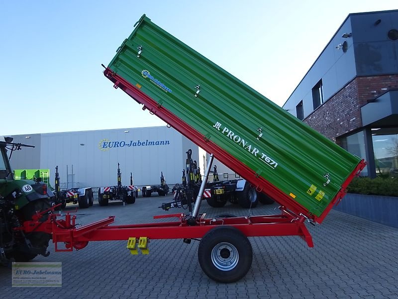 Kipper des Typs PRONAR Einachsdreiseitenkipper Modell 671 (7,4 to.) Auflauf/Druckluftbremse, NEU, Neumaschine in Itterbeck (Bild 21)