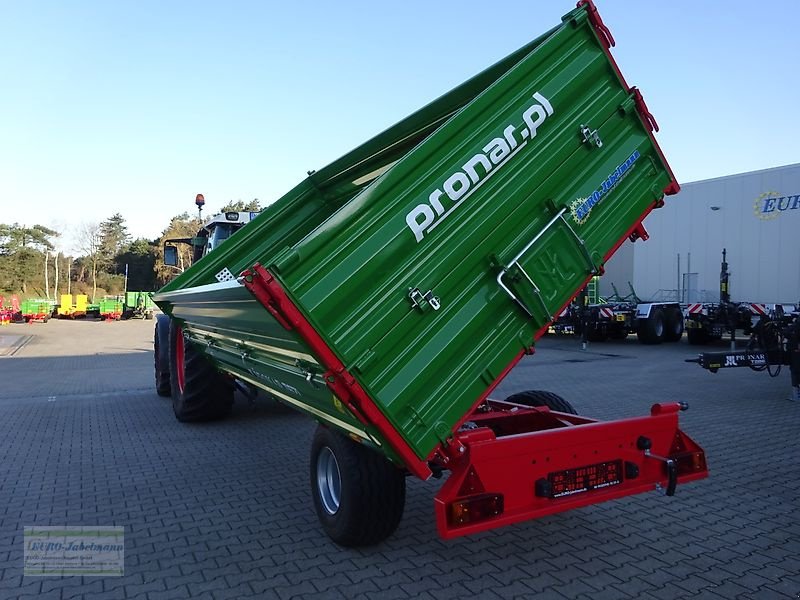 Kipper des Typs PRONAR Einachsdreiseitenkipper Modell 671 (7,4 to.) Auflauf/Druckluftbremse, NEU, Neumaschine in Itterbeck (Bild 24)