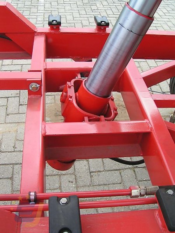 Kipper des Typs PRONAR Zwei-Achs-Dreiseitenkipper T 672 11,0 to. z.G.G, Zweiachskipper, Dreiseitenkipper Anhänger, Neumaschine in Itterbeck (Bild 21)