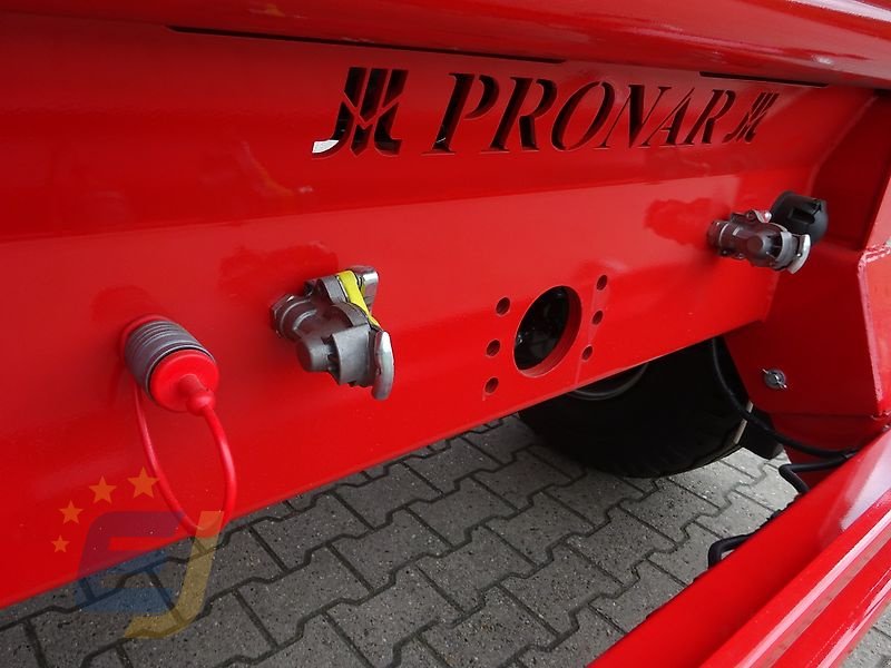 Kipper des Typs PRONAR Zwei-Achs-Dreiseitenkipper T 672 11,0 to. z.G.G, Zweiachskipper, Dreiseitenkipper Anhänger, Neumaschine in Itterbeck (Bild 10)