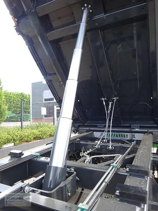 Kipper des Typs PRONAR PRONAR T680 Dreiseitenkipper, 18 Tonnen, neu & sofort lieferbar. Robust, zuverlässig und perfekt für den landwirtschaftlichen Einsatz – jetzt zum Sonderpreis sichern!, Neumaschine in Itterbeck (Bild 28)