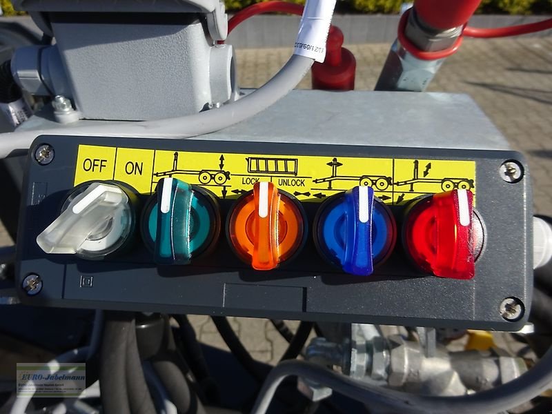 Abrollcontainer des Typs PRONAR Containeranhänger / Containerfahrzeug / Hakenlifter T 185, 15 to, NEU, Neumaschine in Itterbeck (Bild 26)