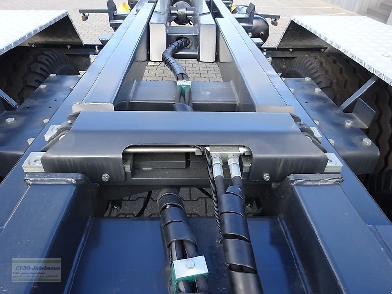 Abrollcontainer des Typs PRONAR Hakenlift T 185, 15 to. zGG, Abrollkipper /  Containeranhänger / Containerfahrzeug / Abrollsystem / Abrollfahrzeug / Hakengerät, Neumaschine in Itterbeck (Bild 18)