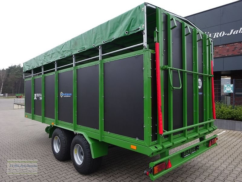 Anhänger des Typs PRONAR Viehtransportanhänger Kurier 46/1, 8,0 to, NEU, sofort ab Lager, Neumaschine in Itterbeck (Bild 2)