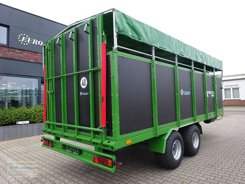 Anhänger des Typs PRONAR Viehtransportanhänger TO 46/1 (Kurier 10), 8,0 to, NEU, sofort ab Lager, Neumaschine in Itterbeck (Bild 3)