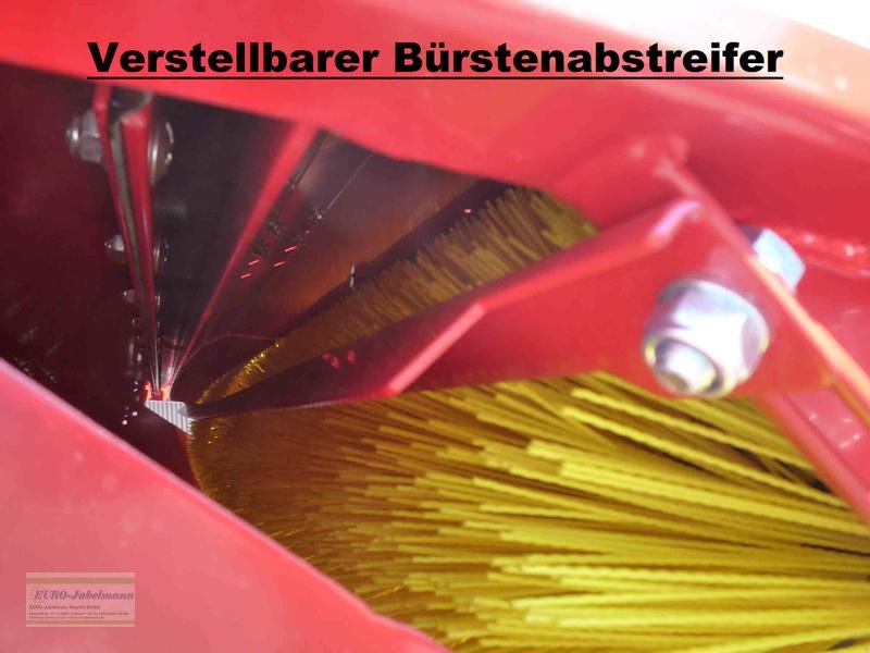 Kehrmaschine des Typs EURO-Jabelmann Staplerkehrmaschinen 1,75 m einschl. hydr. Entleerung, aus laufender Produktion, NEU, Neumaschine in Itterbeck (Bild 16)