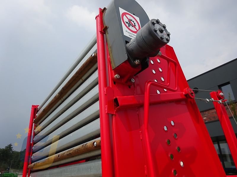 Kartoffelroder des Typs Unia Vollernter Bolko mit Rollboden, Neumaschine in Itterbeck (Bild 10)