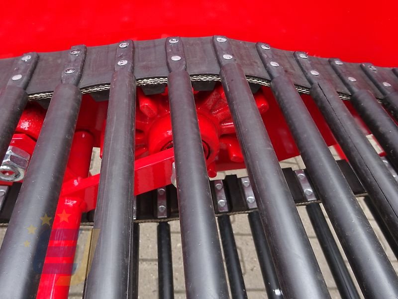 Kartoffelroder des Typs Unia Vollernter Bolko mit Rollboden, Neumaschine in Itterbeck (Bild 13)