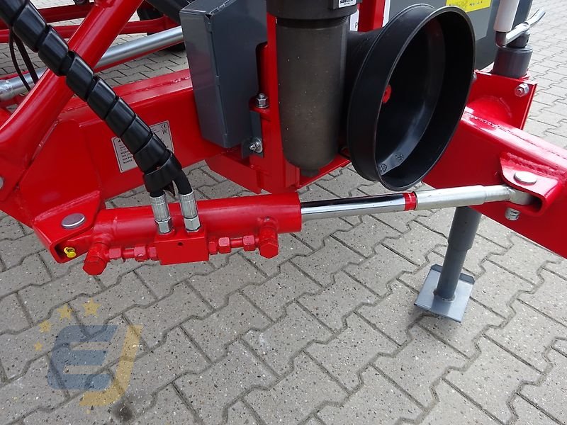 Kartoffelroder des Typs Unia Vollernter Bolko mit Rollboden, Neumaschine in Itterbeck (Bild 18)