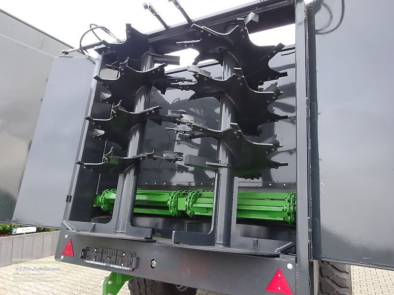 Dungstreuer des Typs PRONAR Stalldungstreuer, Dungstreuer, Miststreuer, N 262/2, 18 to, NEU, Neumaschine in Itterbeck (Bild 9)