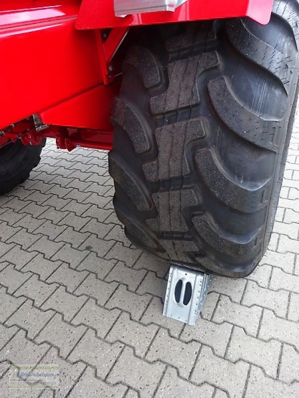 Düngerstreuer des Typs Unia UNIA Einachsgroßflächenstreuer RCW 85 (8,5 dm³), Neumaschine in Itterbeck (Bild 7)