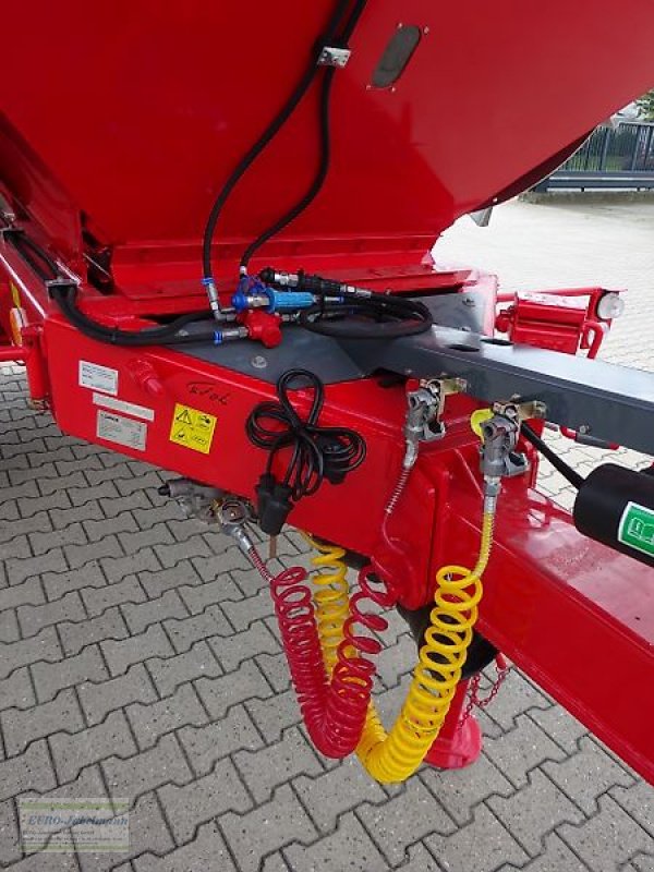 Düngerstreuer des Typs Unia UNIA Einachsgroßflächenstreuer RCW 85 (8,5 dm³), Neumaschine in Itterbeck (Bild 12)