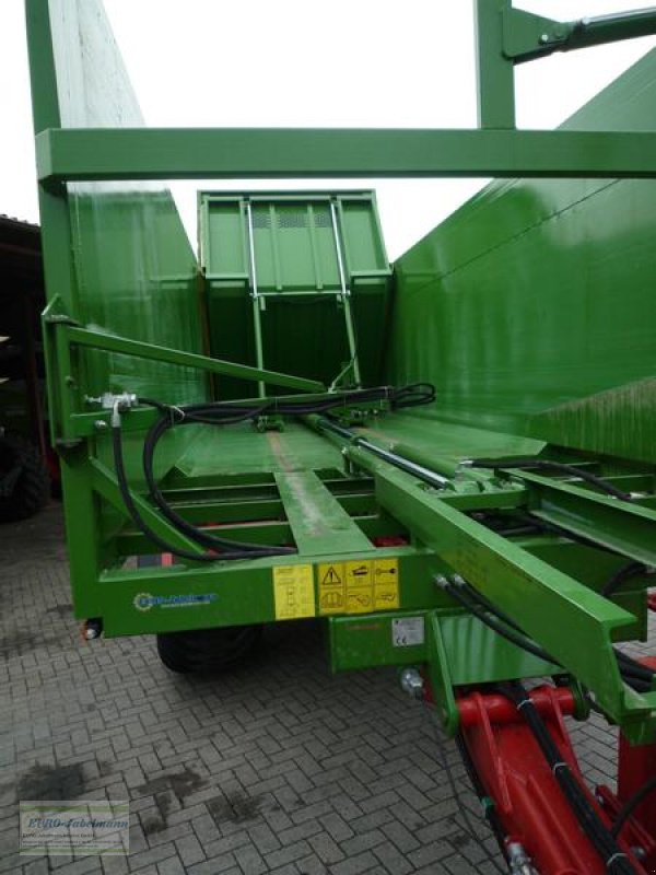 Abschiebewagen des Typs PRONAR Abschiebewagen T 900, 3 Achsen, NEU, Neumaschine in Itterbeck (Bild 17)