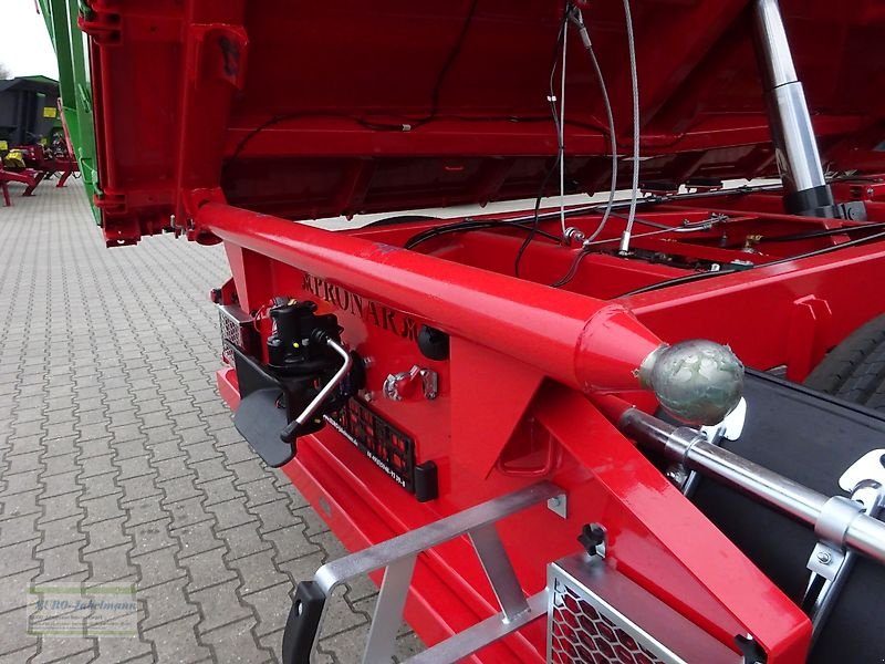 Kipper des Typs PRONAR Tandemdreiseitenkipper PT 512, 16 to, Palettenbreite, NEU, Neumaschine in Itterbeck (Bild 25)