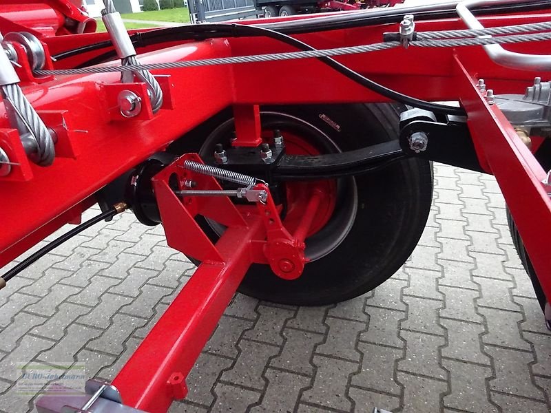 Kipper des Typs PRONAR Tandemdreiseitenkipper PT 512, 16 to, Palettenbreite, NEU, Neumaschine in Itterbeck (Bild 24)