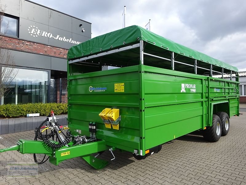 Anhänger des Typs PRONAR Viehtransportanhänger Kurier 46/2, 12 to, absenkbar, NEU, sofort ab Lager, Neumaschine in Itterbeck (Bild 5)