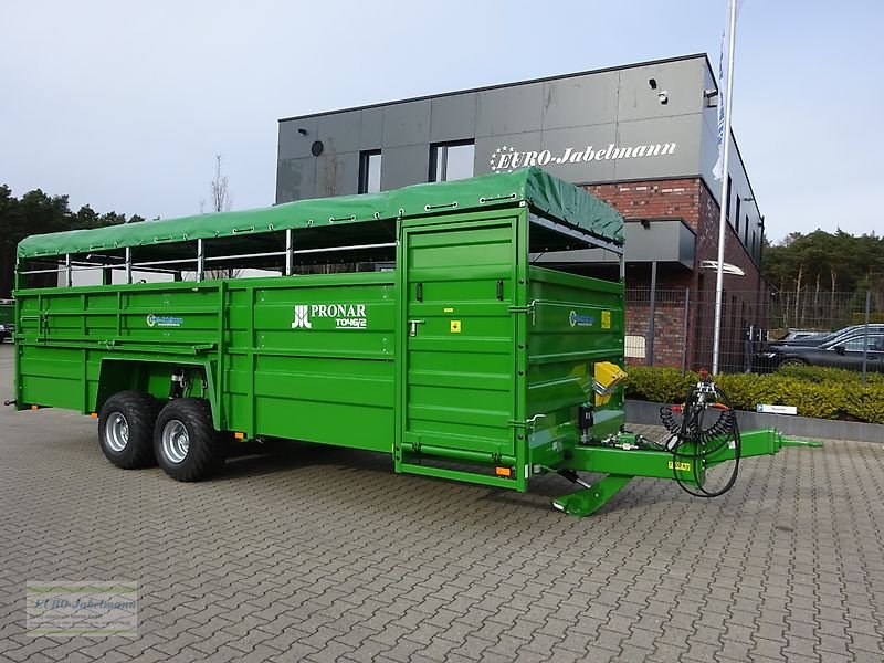 Anhänger des Typs PRONAR Viehtransportanhänger Kurier 46/2, 12 to, absenkbar, NEU, sofort ab Lager, Neumaschine in Itterbeck (Bild 7)