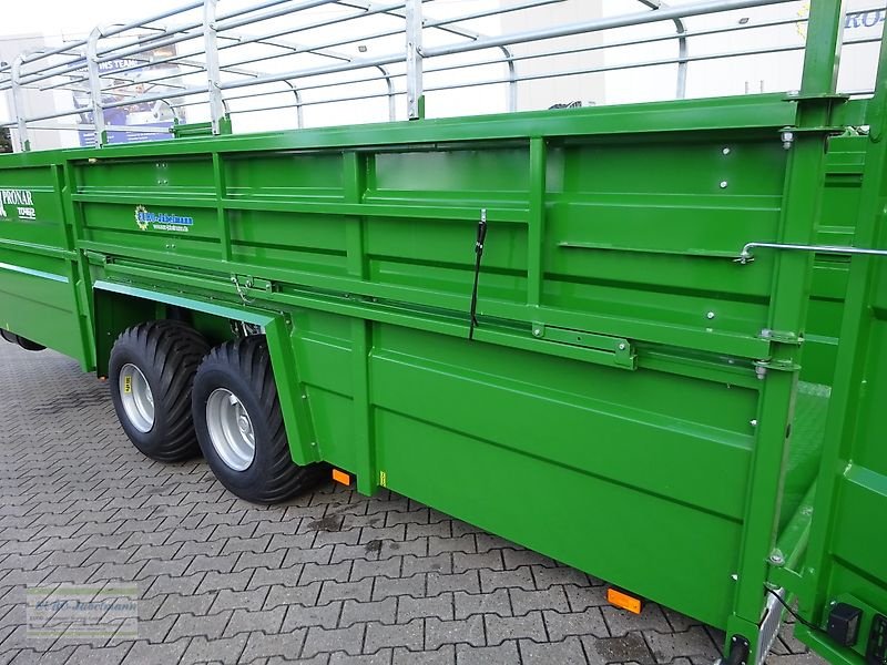 Anhänger des Typs PRONAR Viehtransportanhänger Kurier 46/2, 12 to, absenkbar, NEU, sofort ab Lager, Neumaschine in Itterbeck (Bild 15)
