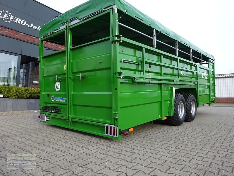Anhänger des Typs PRONAR Viehtransportanhänger Kurier 46/2, 12 to, absenkbar, NEU, sofort ab Lager, Neumaschine in Itterbeck (Bild 11)