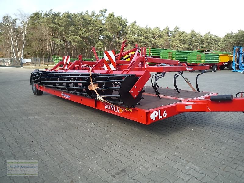 Tieflader des Typs Unia ´ßTransportplattform / Tieflader PL-6, hydr. absenkbar, Lenkachse möglich, Neumaschine in Itterbeck (Bild 15)