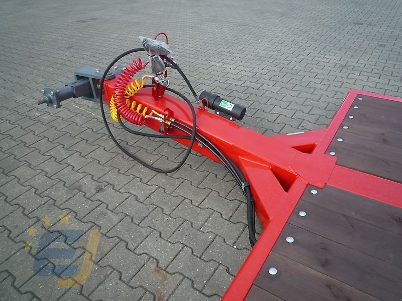 Tieflader des Typs Unia Transportplattform / Tieflader PL-6, hydr. absenkbar, Lenkachse möglich, Neumaschine in Itterbeck (Bild 19)
