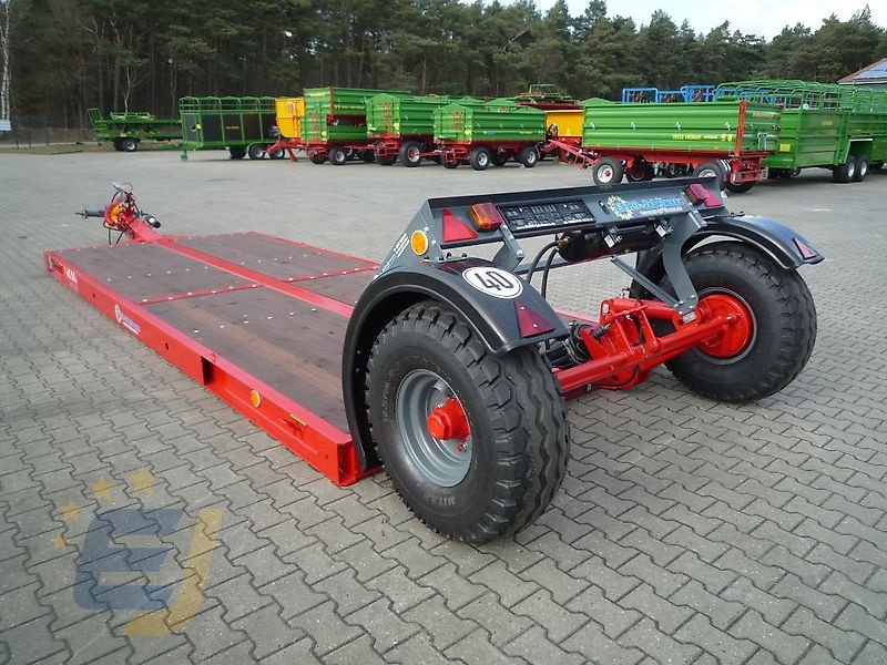 Tieflader des Typs Unia Transportplattform / Tieflader PL-6, hydr. absenkbar, Lenkachse möglich, Neumaschine in Itterbeck (Bild 16)