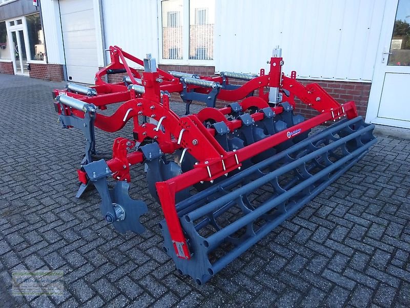 Grubber des Typs Unia Flügelschargrubber KOS S, Non Stop, 3,00 m, mit Kurzscheibenegge (Egge Typ B), NEU, Neumaschine in Itterbeck (Bild 4)