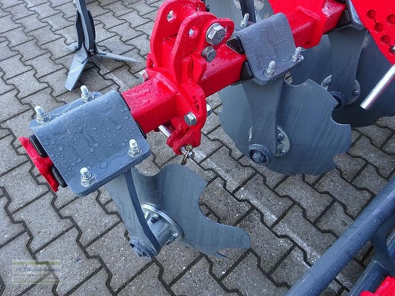 Grubber des Typs Unia Flügelschargrubber KOS S, Non Stop, 3,00 m, mit Kurzscheibenegge (Egge Typ B), NEU, Neumaschine in Itterbeck (Bild 19)